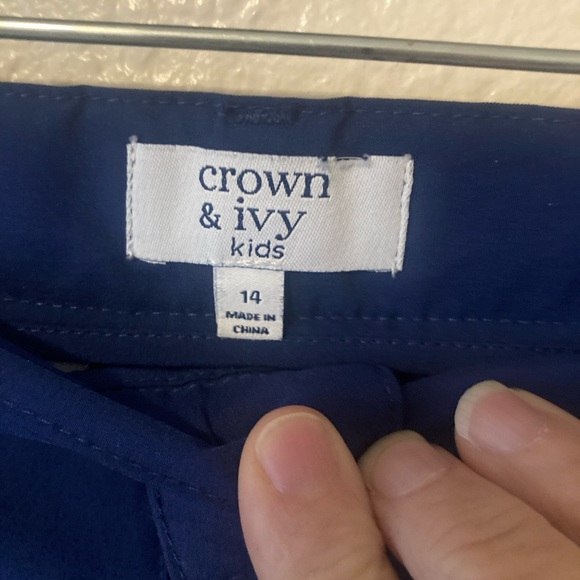 Crown & Ivy Kids Blue Shorts - Picture 3 of 3